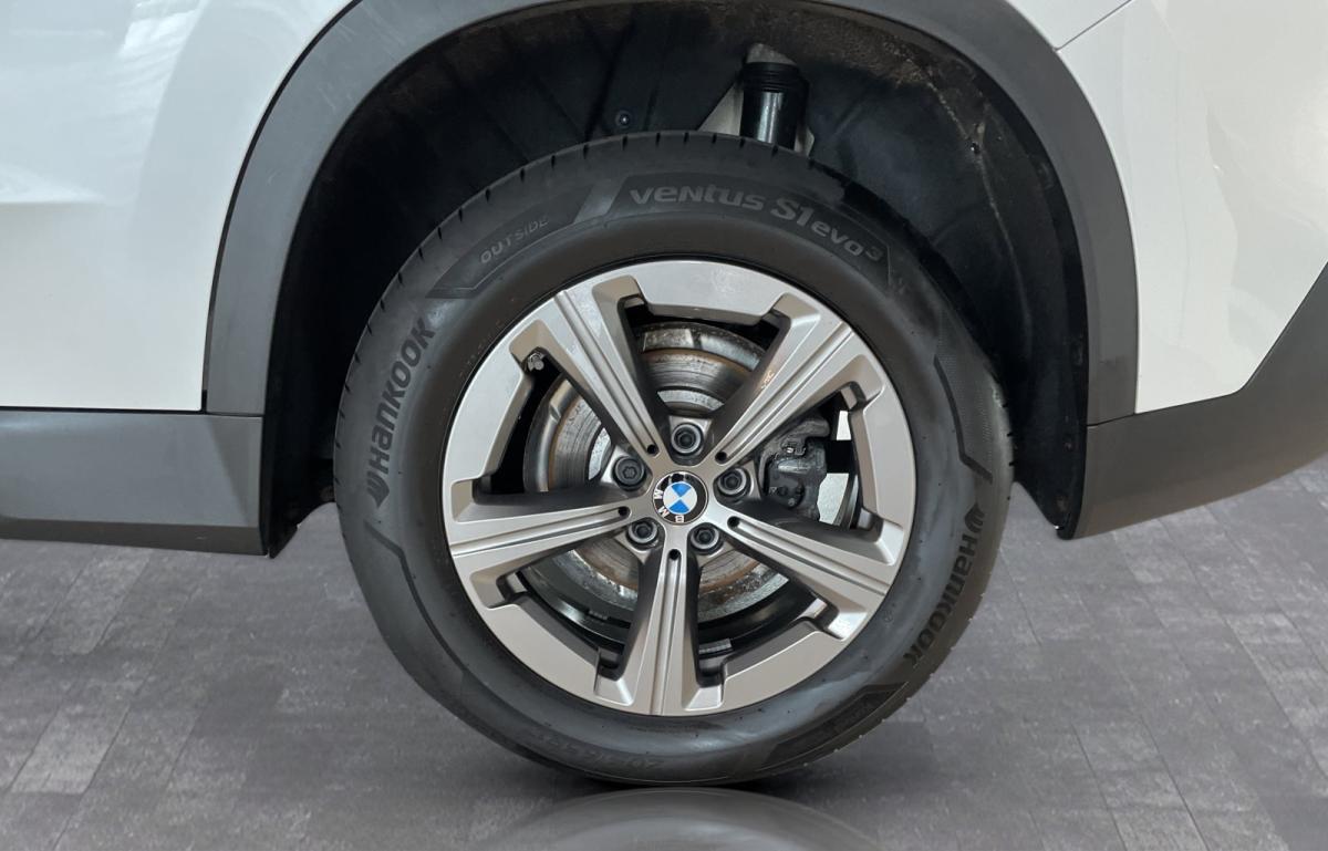 Originalaufnahme des Fahrzeugs Originalaufnahme des Fahrzeugs