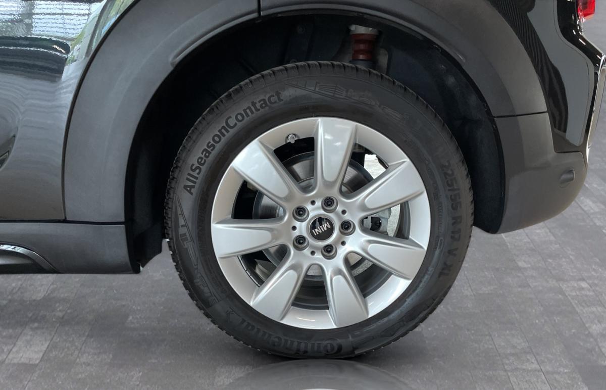 Originalaufnahme des Fahrzeugs Originalaufnahme des Fahrzeugs
