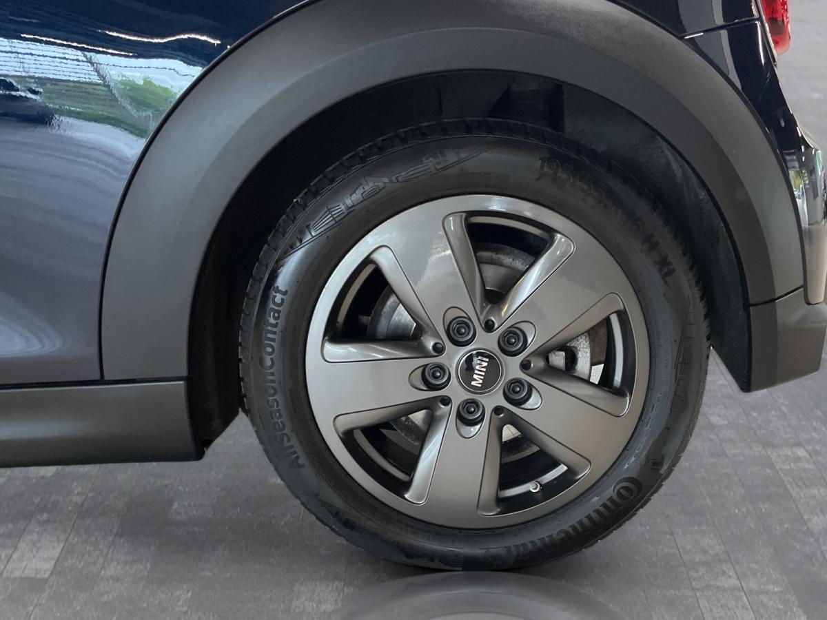 Originalaufnahme des Fahrzeugs Originalaufnahme des Fahrzeugs