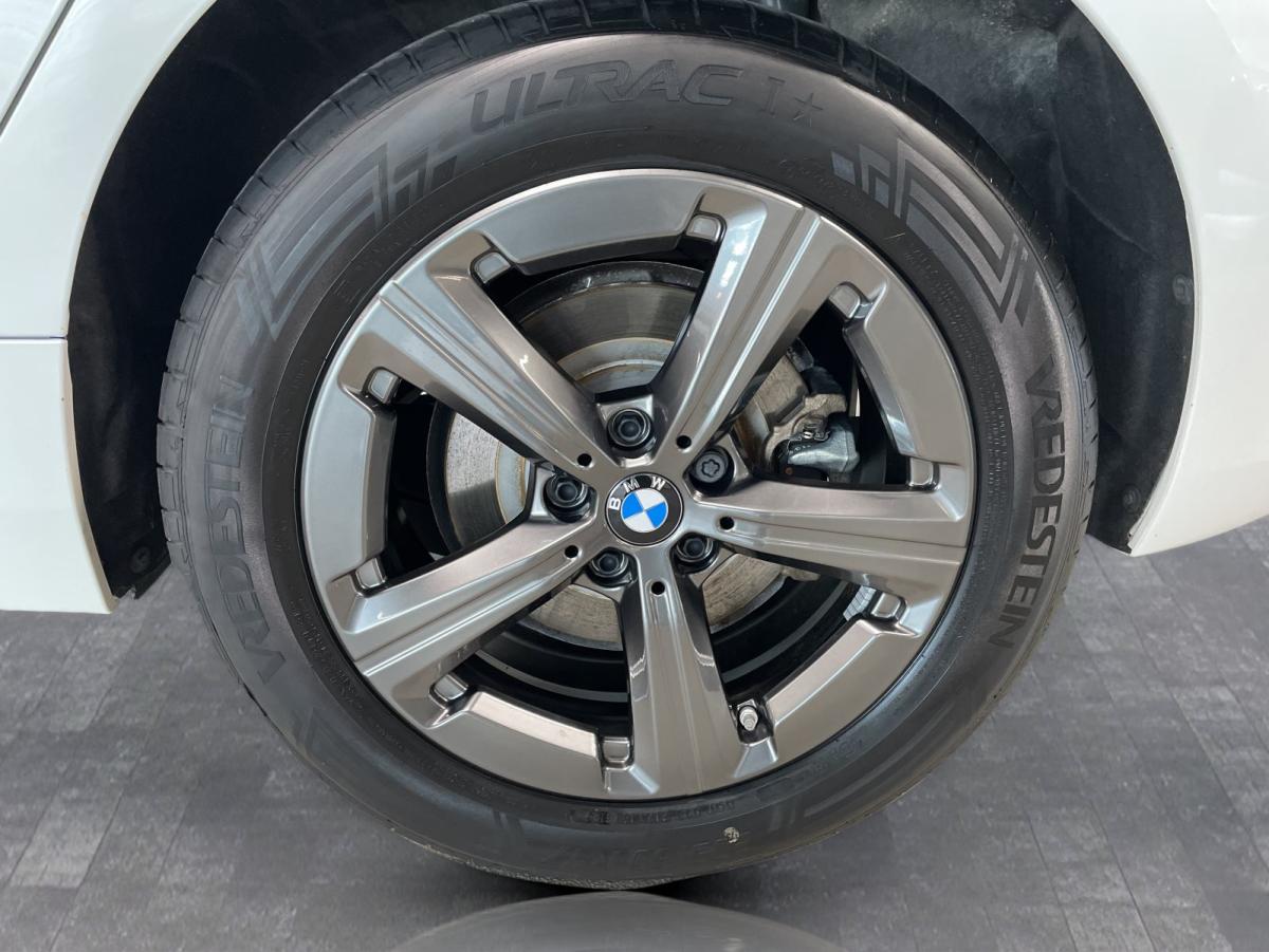 Originalaufnahme des Fahrzeugs Originalaufnahme des Fahrzeugs