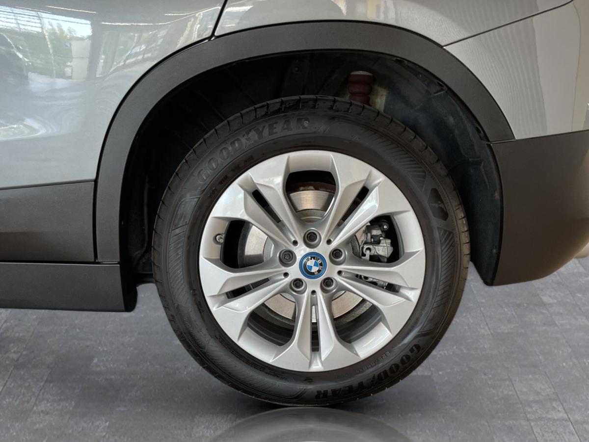 Originalaufnahme des Fahrzeugs Originalaufnahme des Fahrzeugs