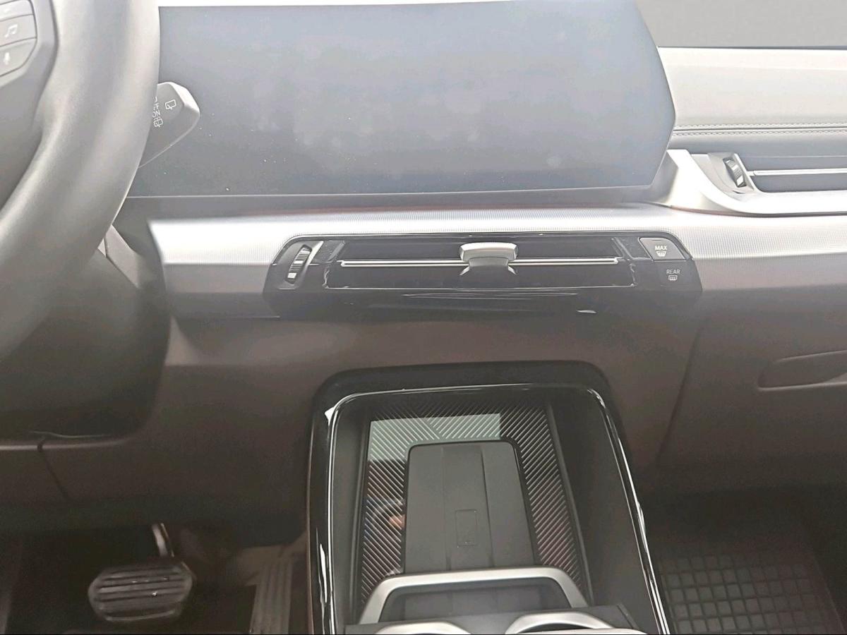 Originalaufnahme des Fahrzeugs Originalaufnahme des Fahrzeugs