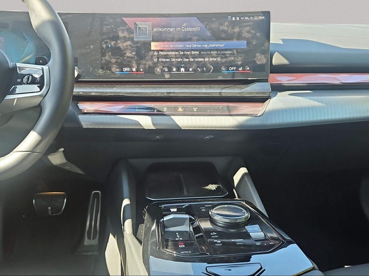 Originalaufnahme des Fahrzeugs Originalaufnahme des Fahrzeugs