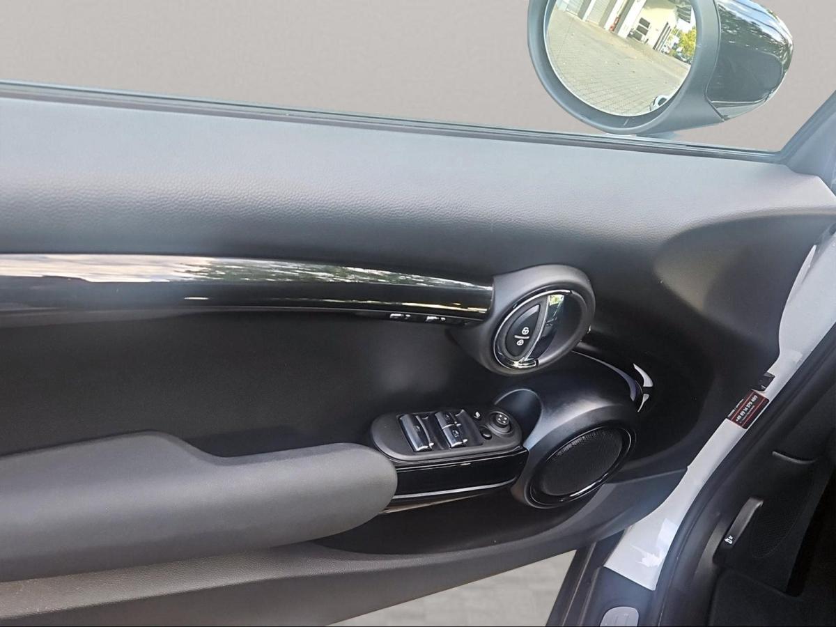 Originalaufnahme des Fahrzeugs Originalaufnahme des Fahrzeugs