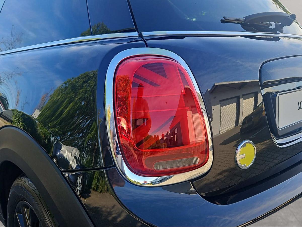 Originalaufnahme des Fahrzeugs Originalaufnahme des Fahrzeugs