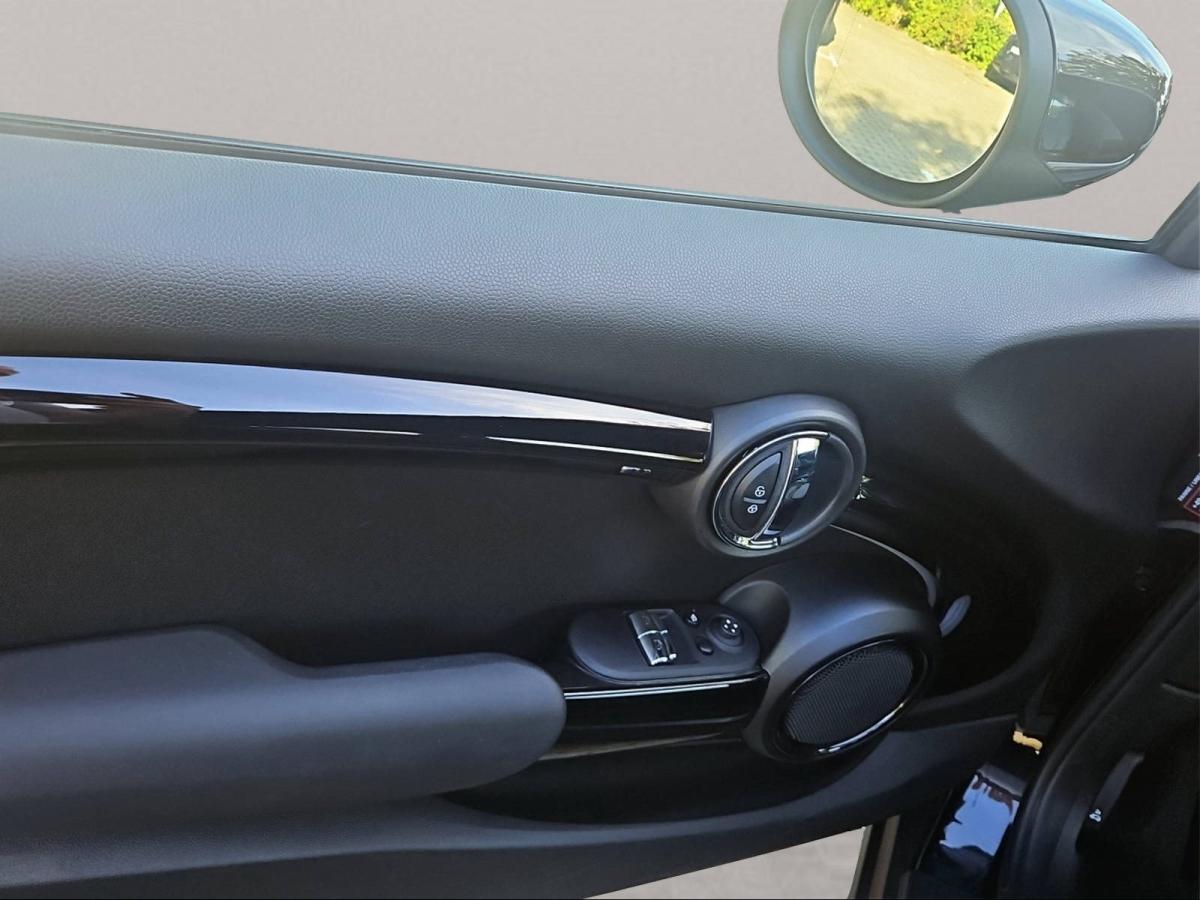 Originalaufnahme des Fahrzeugs Originalaufnahme des Fahrzeugs