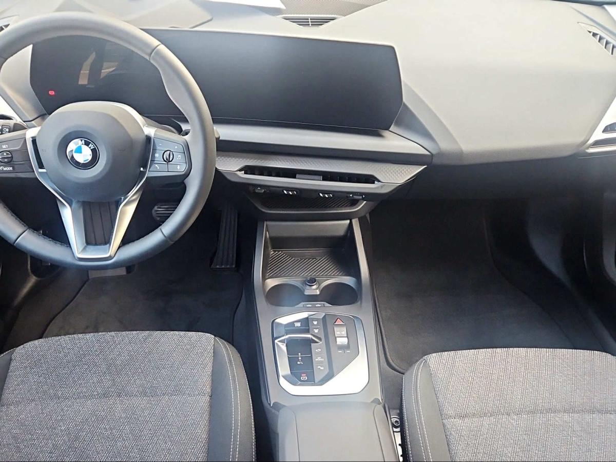 Originalaufnahme des Fahrzeugs Originalaufnahme des Fahrzeugs