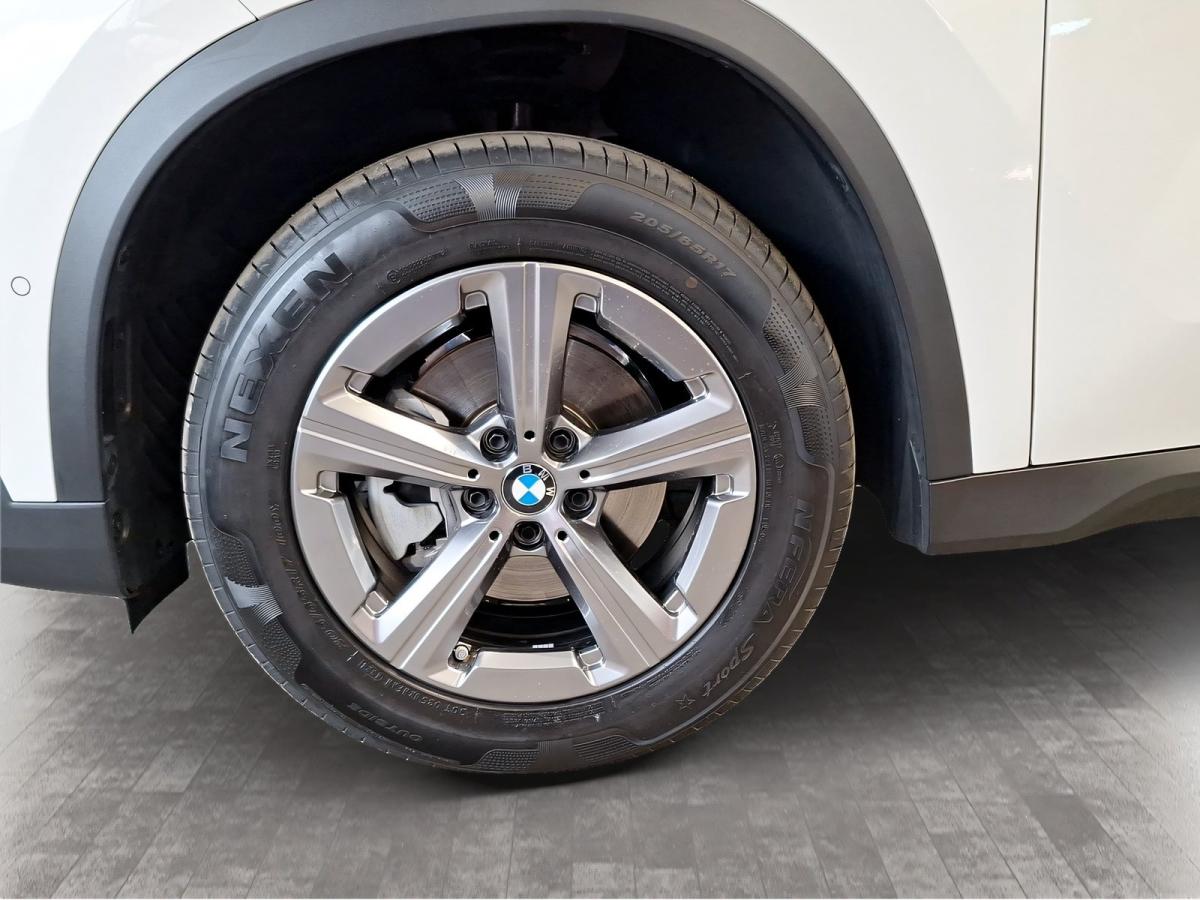 Originalaufnahme des Fahrzeugs Originalaufnahme des Fahrzeugs