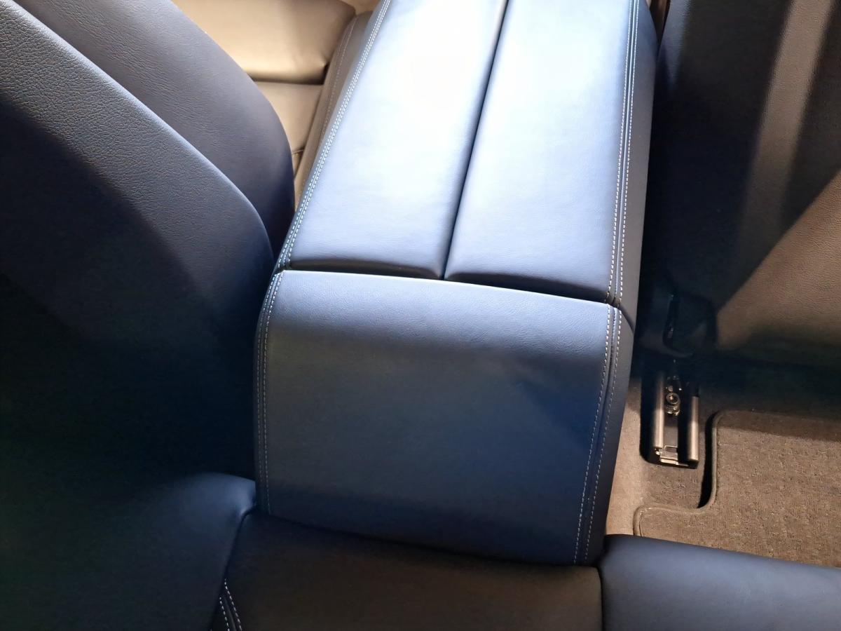 Originalaufnahme des Fahrzeugs Originalaufnahme des Fahrzeugs