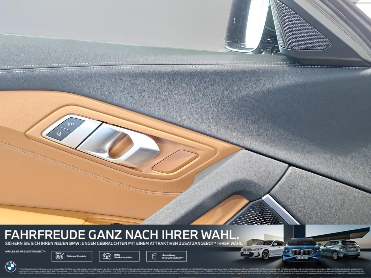 BMW Z4 sDrive20i von hinten in Lila