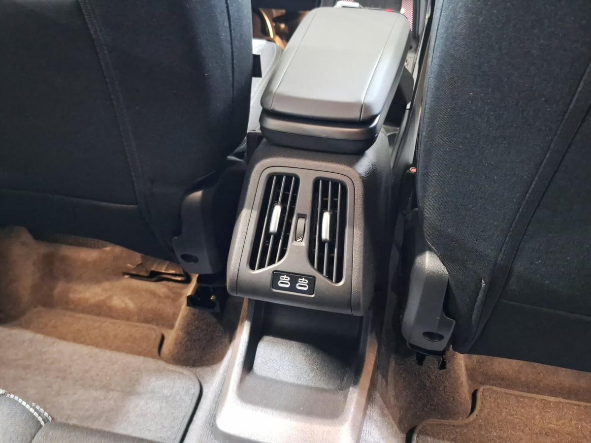 Originalaufnahme des Fahrzeugs Originalaufnahme des Fahrzeugs