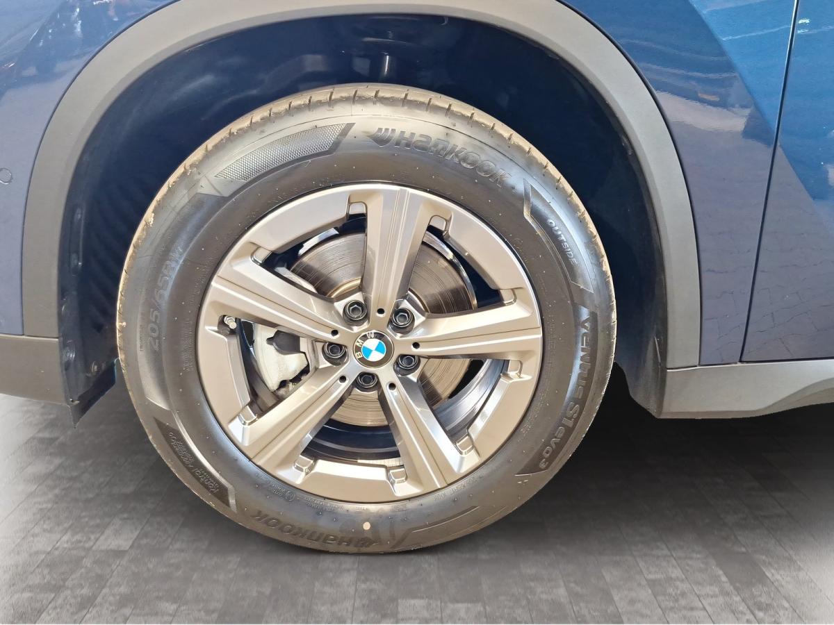 Originalaufnahme des Fahrzeugs Originalaufnahme des Fahrzeugs