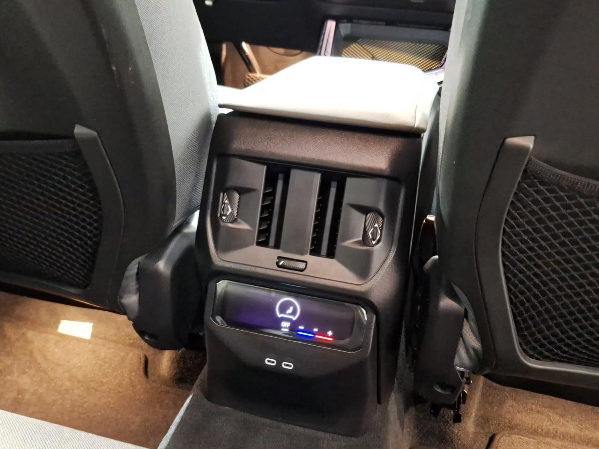 Originalaufnahme des Fahrzeugs Originalaufnahme des Fahrzeugs