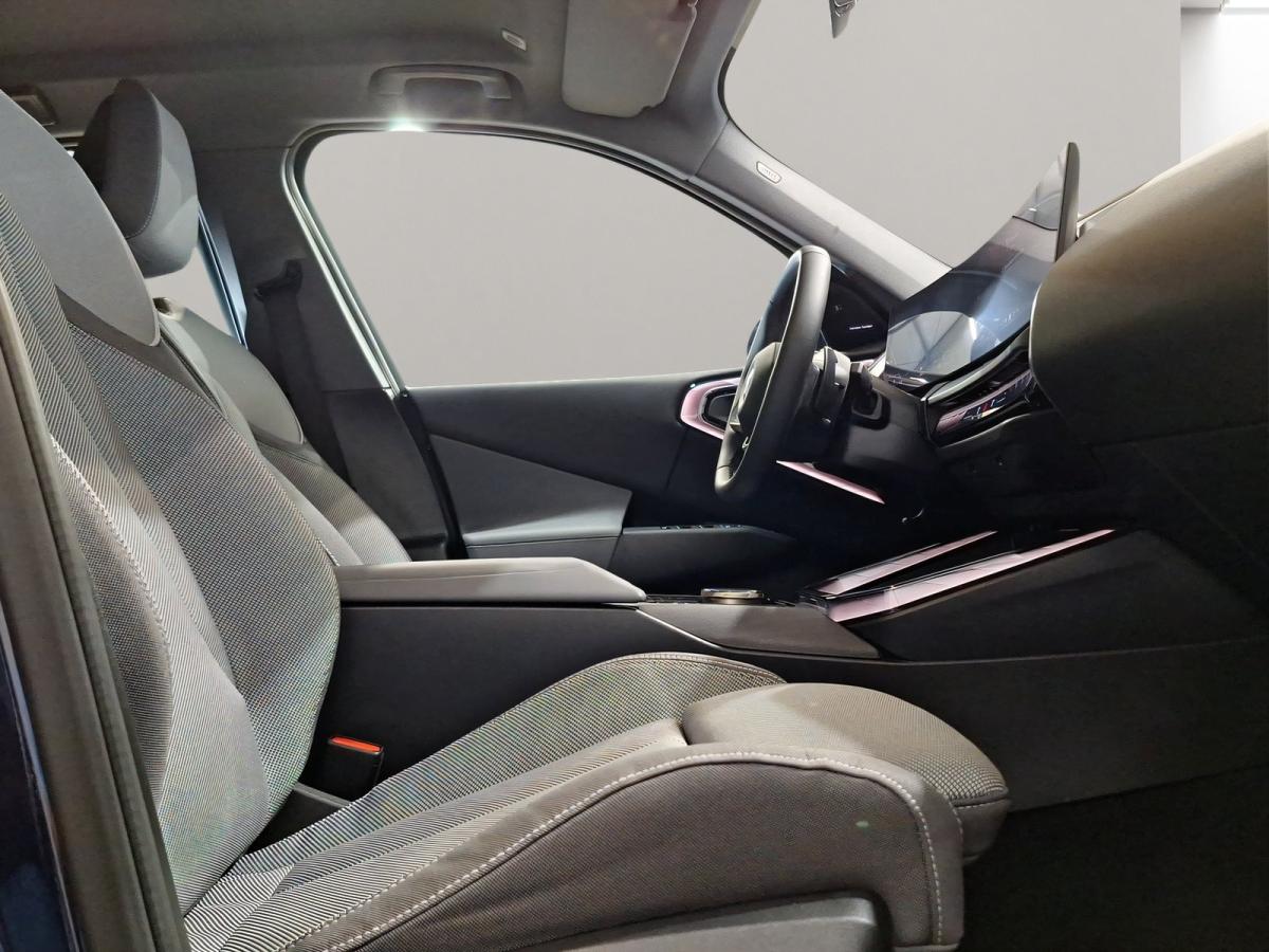 Originalaufnahme des Fahrzeugs Originalaufnahme des Fahrzeugs