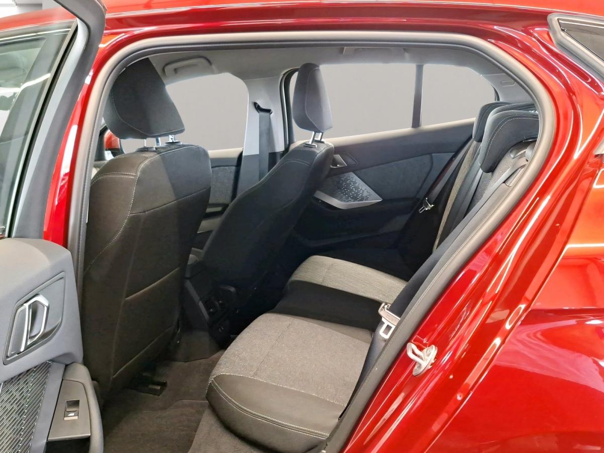 Originalaufnahme des Fahrzeugs Originalaufnahme des Fahrzeugs