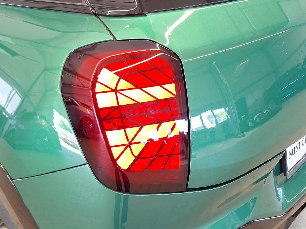 Originalaufnahme des Fahrzeugs Originalaufnahme des Fahrzeugs