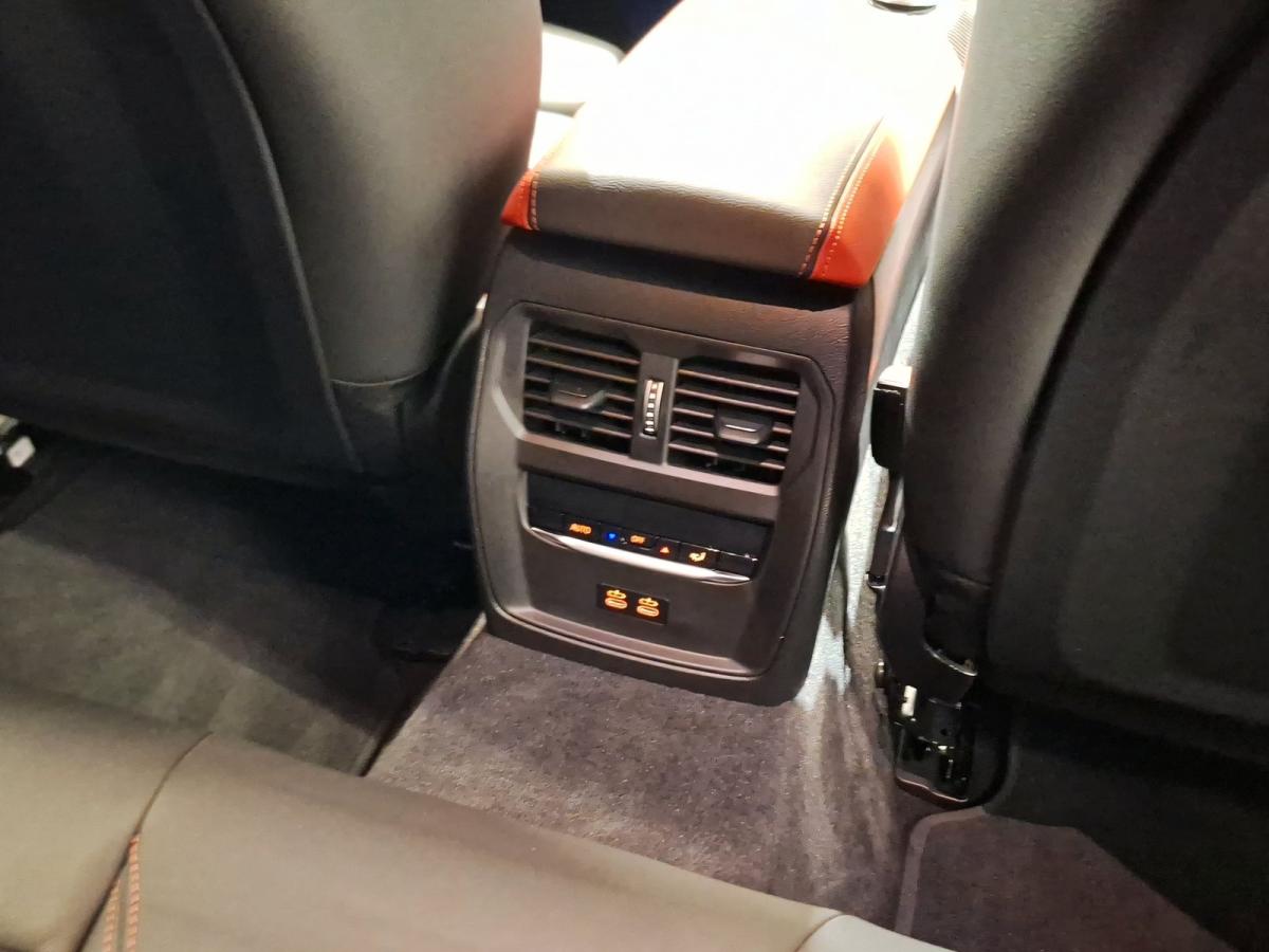 Originalaufnahme des Fahrzeugs Originalaufnahme des Fahrzeugs