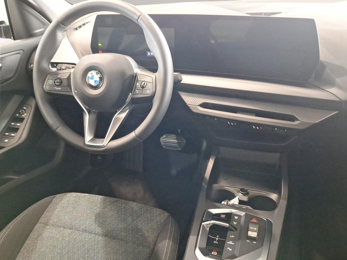 Originalaufnahme des Fahrzeugs Originalaufnahme des Fahrzeugs