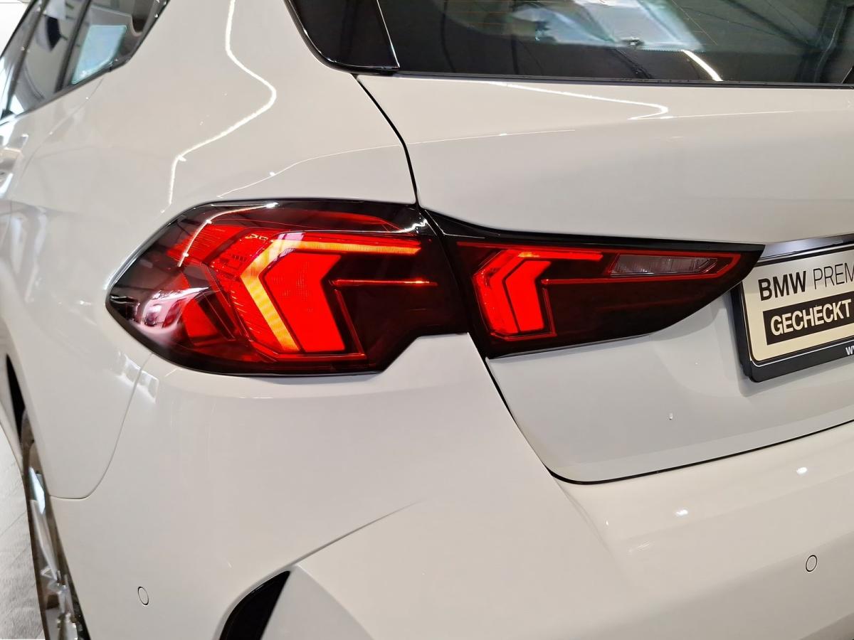 Originalaufnahme des Fahrzeugs Originalaufnahme des Fahrzeugs