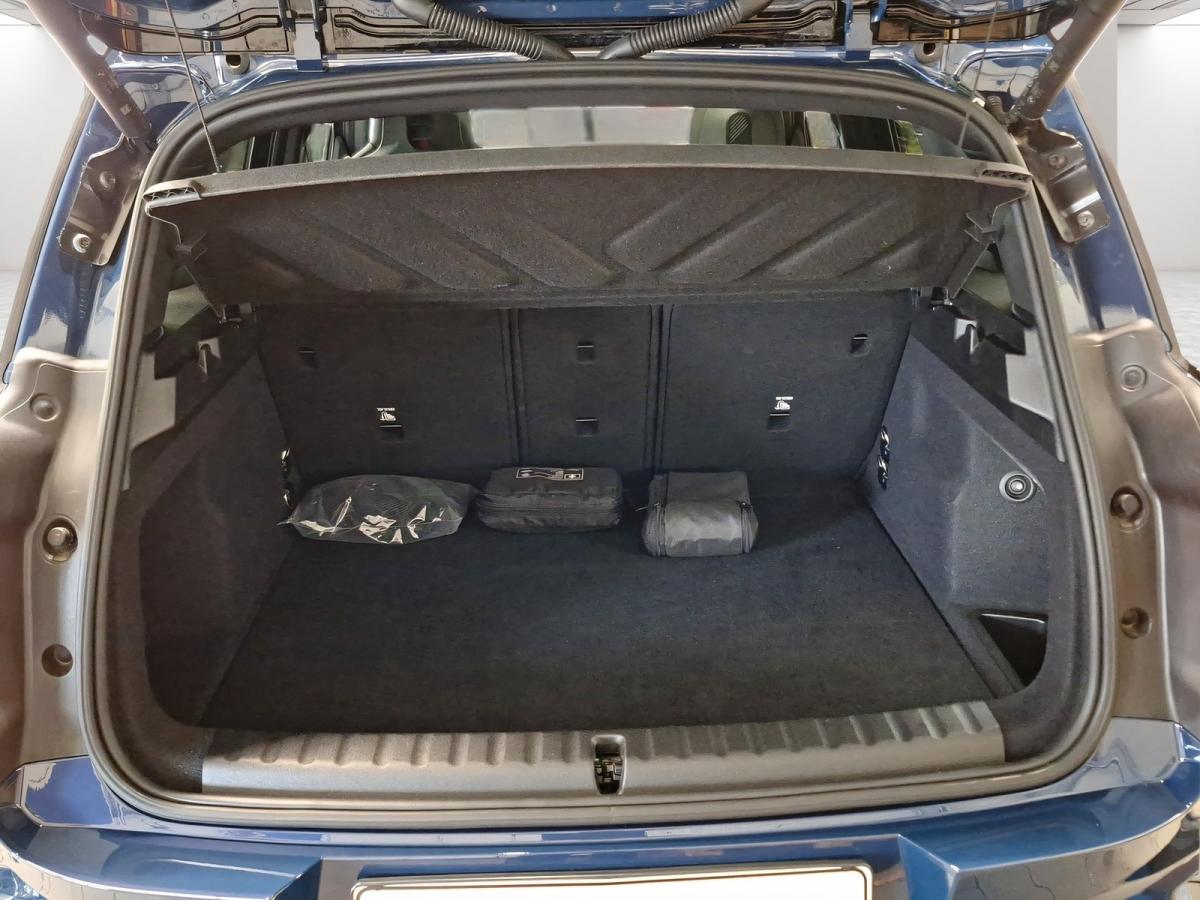Originalaufnahme des Fahrzeugs Originalaufnahme des Fahrzeugs