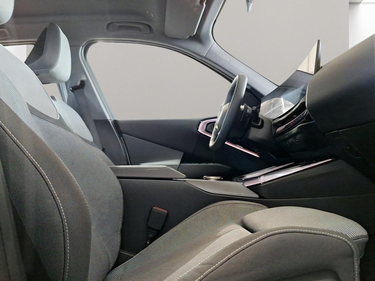 Originalaufnahme des Fahrzeugs Originalaufnahme des Fahrzeugs