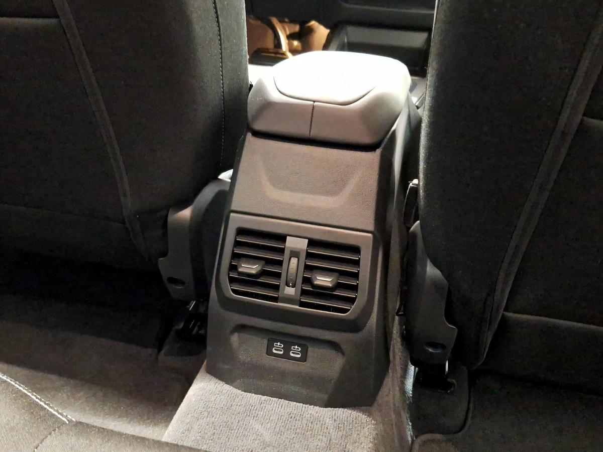 Originalaufnahme des Fahrzeugs Originalaufnahme des Fahrzeugs