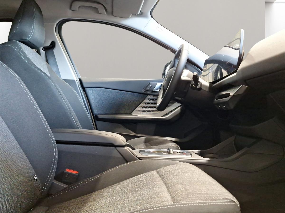 Originalaufnahme des Fahrzeugs Originalaufnahme des Fahrzeugs