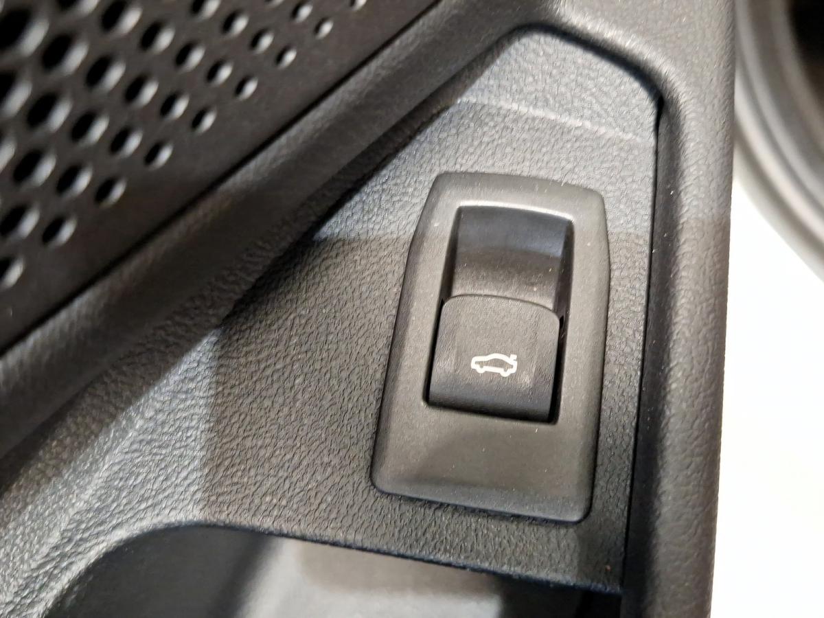 Originalaufnahme des Fahrzeugs Originalaufnahme des Fahrzeugs