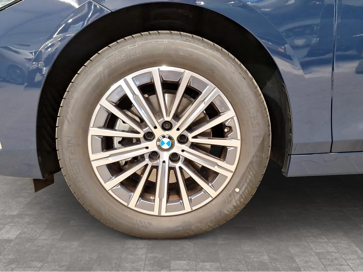 Originalaufnahme des Fahrzeugs Originalaufnahme des Fahrzeugs