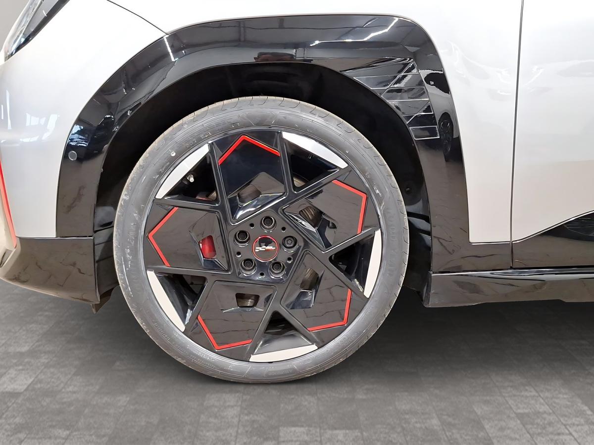 Originalaufnahme des Fahrzeugs Originalaufnahme des Fahrzeugs