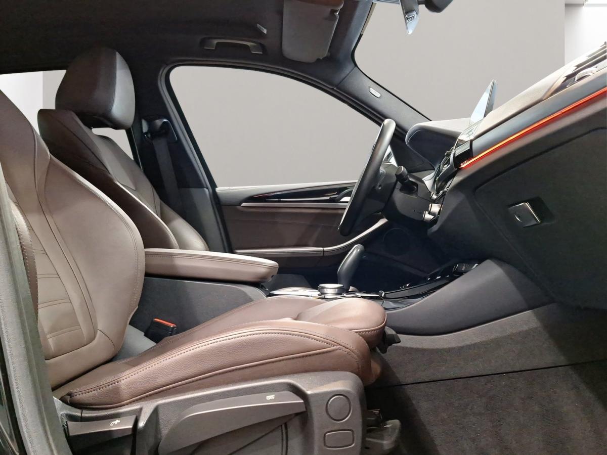 Originalaufnahme des Fahrzeugs Originalaufnahme des Fahrzeugs