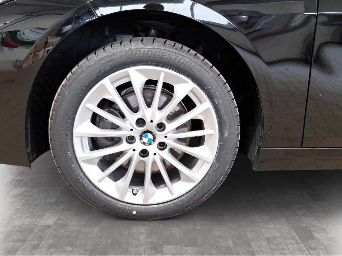 Originalaufnahme des Fahrzeugs Originalaufnahme des Fahrzeugs