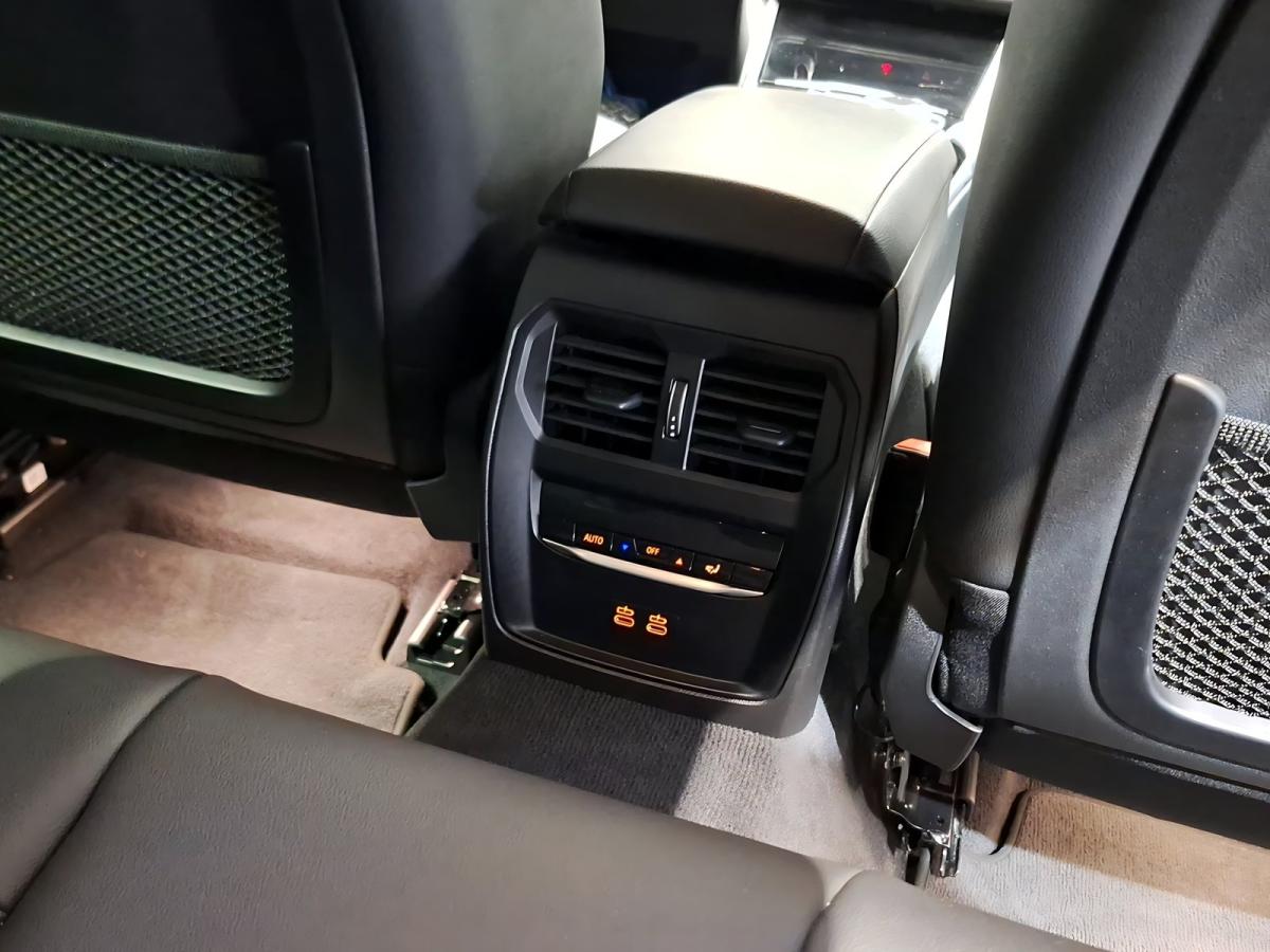 Originalaufnahme des Fahrzeugs