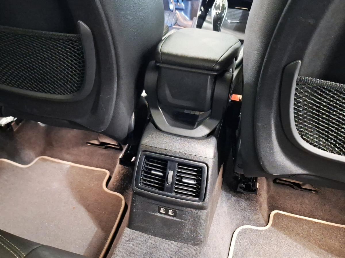 Originalaufnahme des Fahrzeugs Originalaufnahme des Fahrzeugs