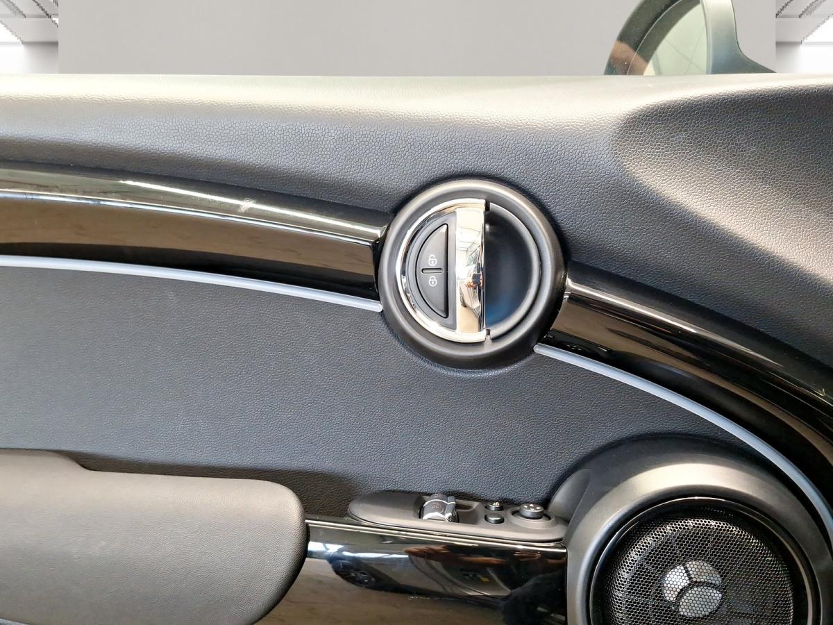 Originalaufnahme des Fahrzeugs Originalaufnahme des Fahrzeugs