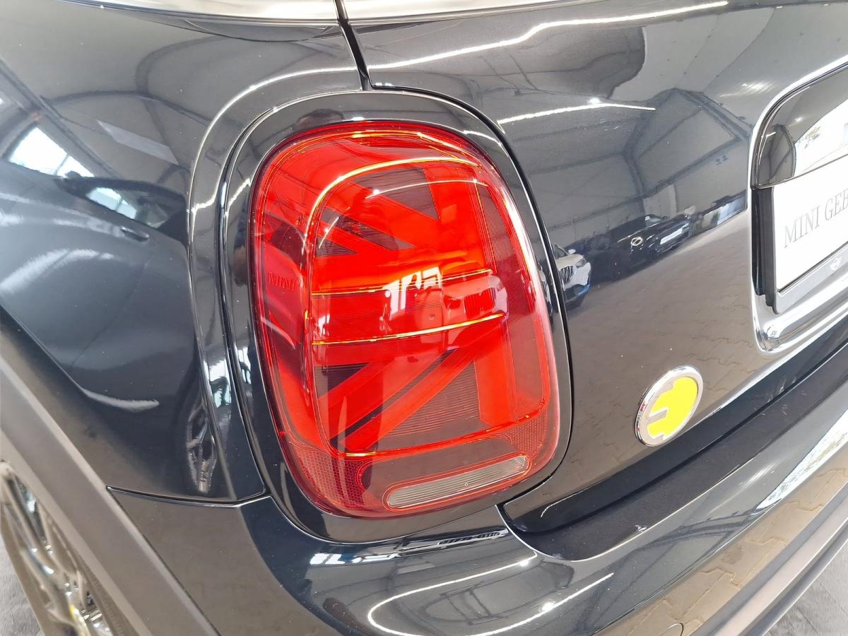 Originalaufnahme des Fahrzeugs Originalaufnahme des Fahrzeugs