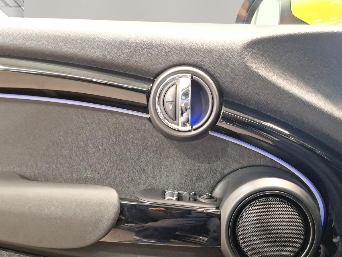 Originalaufnahme des Fahrzeugs Originalaufnahme des Fahrzeugs