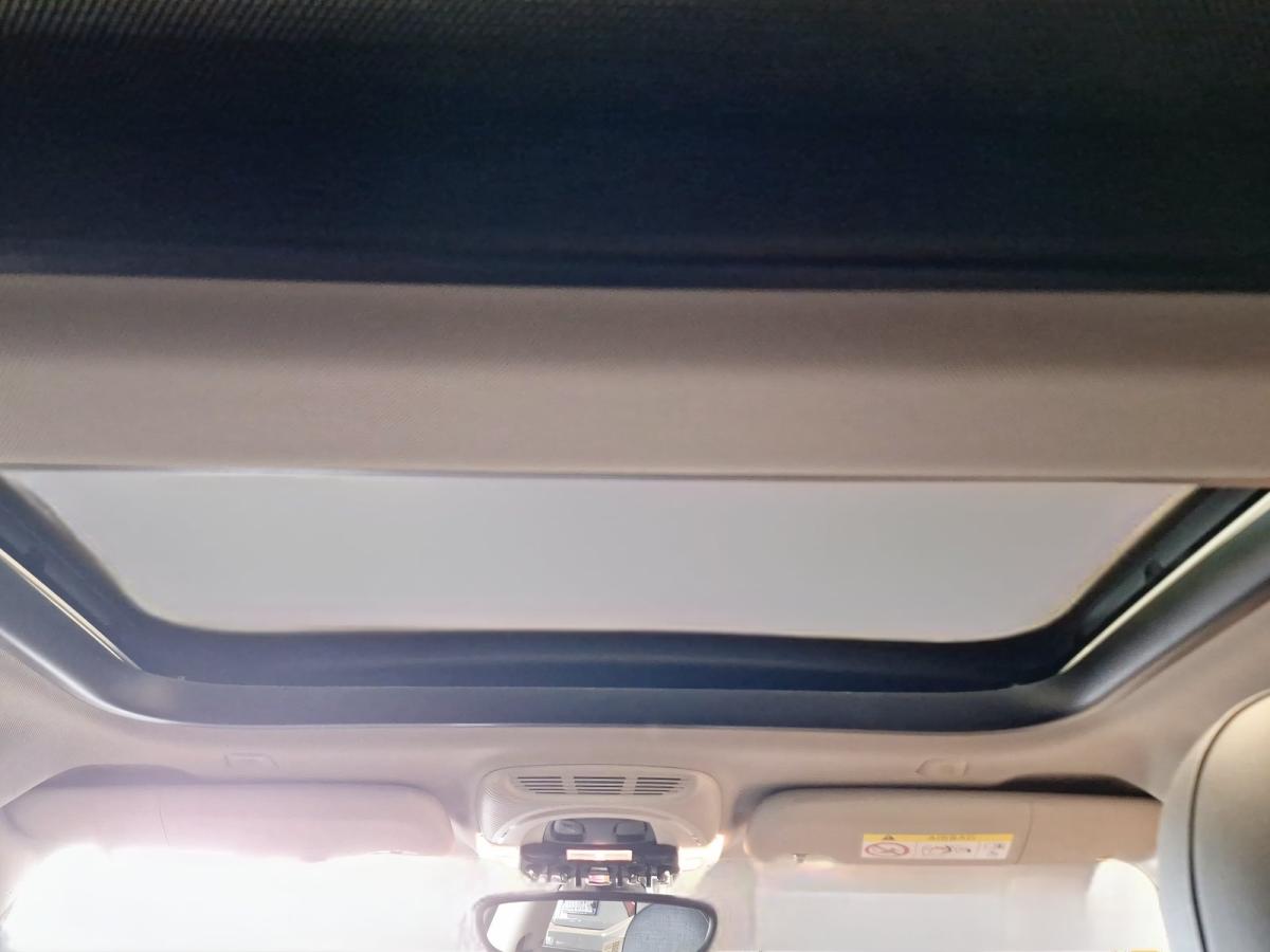 Originalaufnahme des Fahrzeugs Originalaufnahme des Fahrzeugs