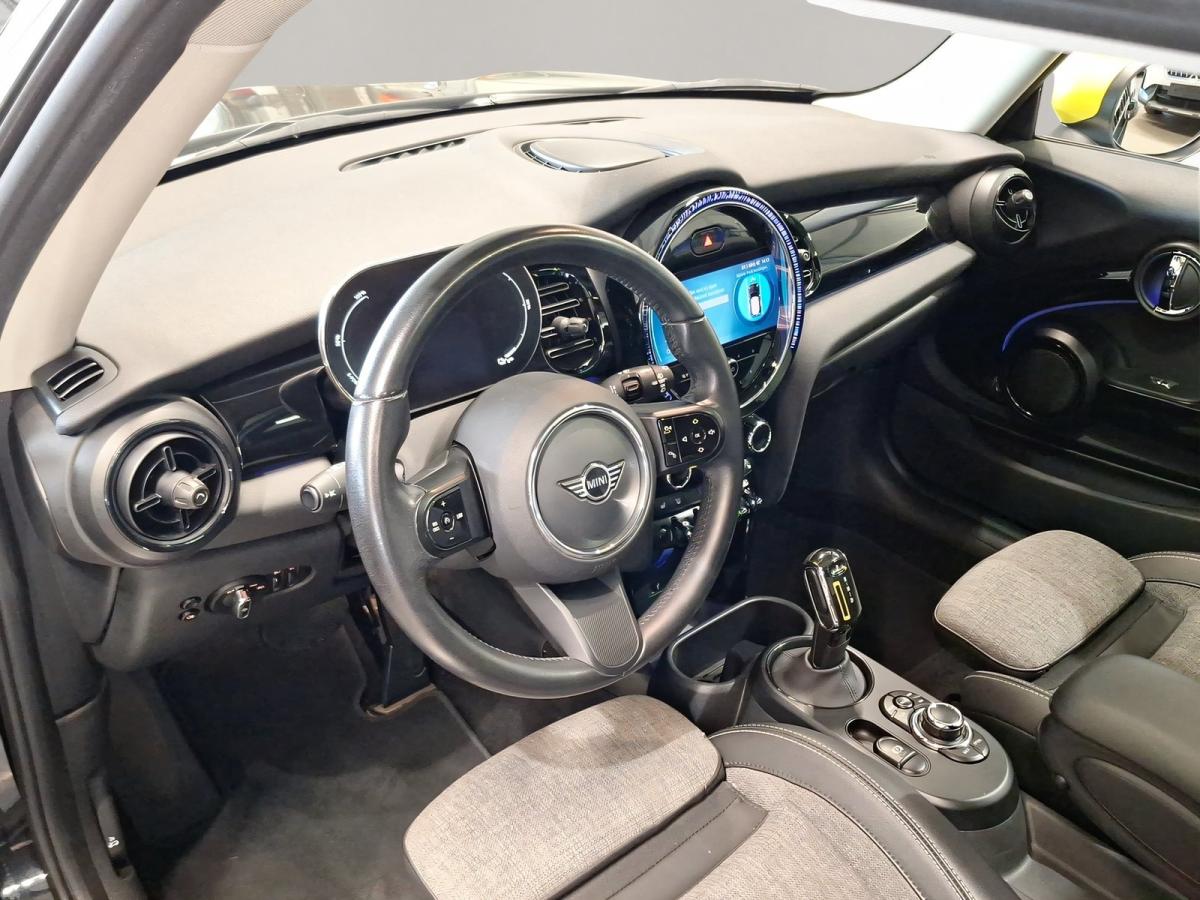 Originalaufnahme des Fahrzeugs Originalaufnahme des Fahrzeugs