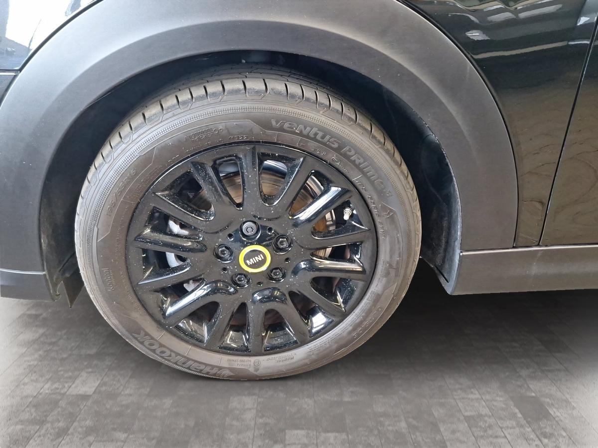 Originalaufnahme des Fahrzeugs Originalaufnahme des Fahrzeugs