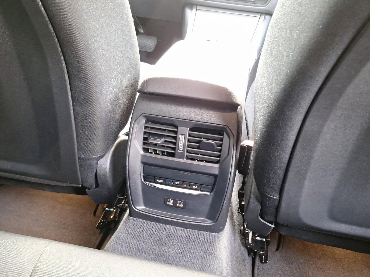 Originalaufnahme des Fahrzeugs Originalaufnahme des Fahrzeugs