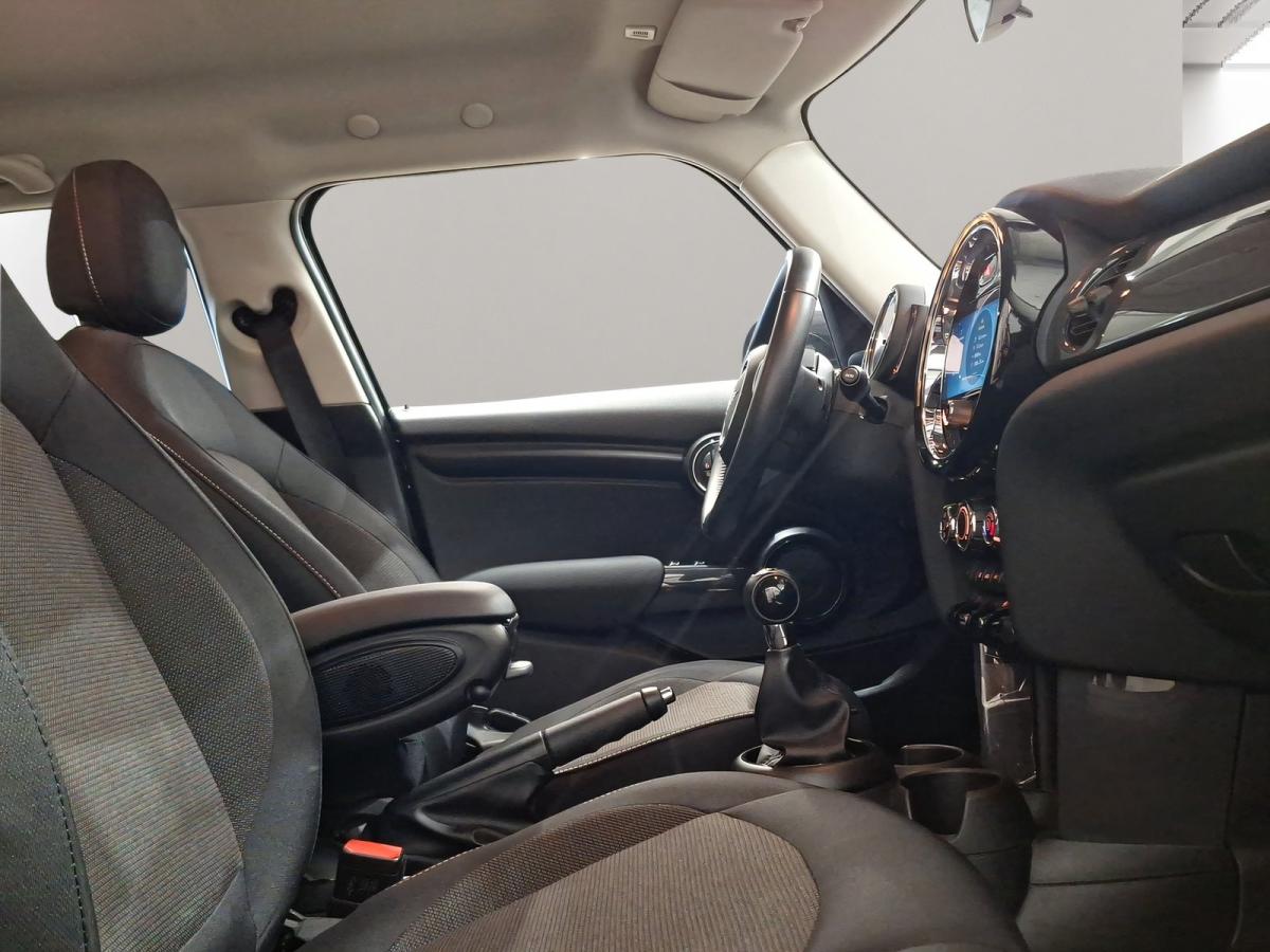 Originalaufnahme des Fahrzeugs Originalaufnahme des Fahrzeugs