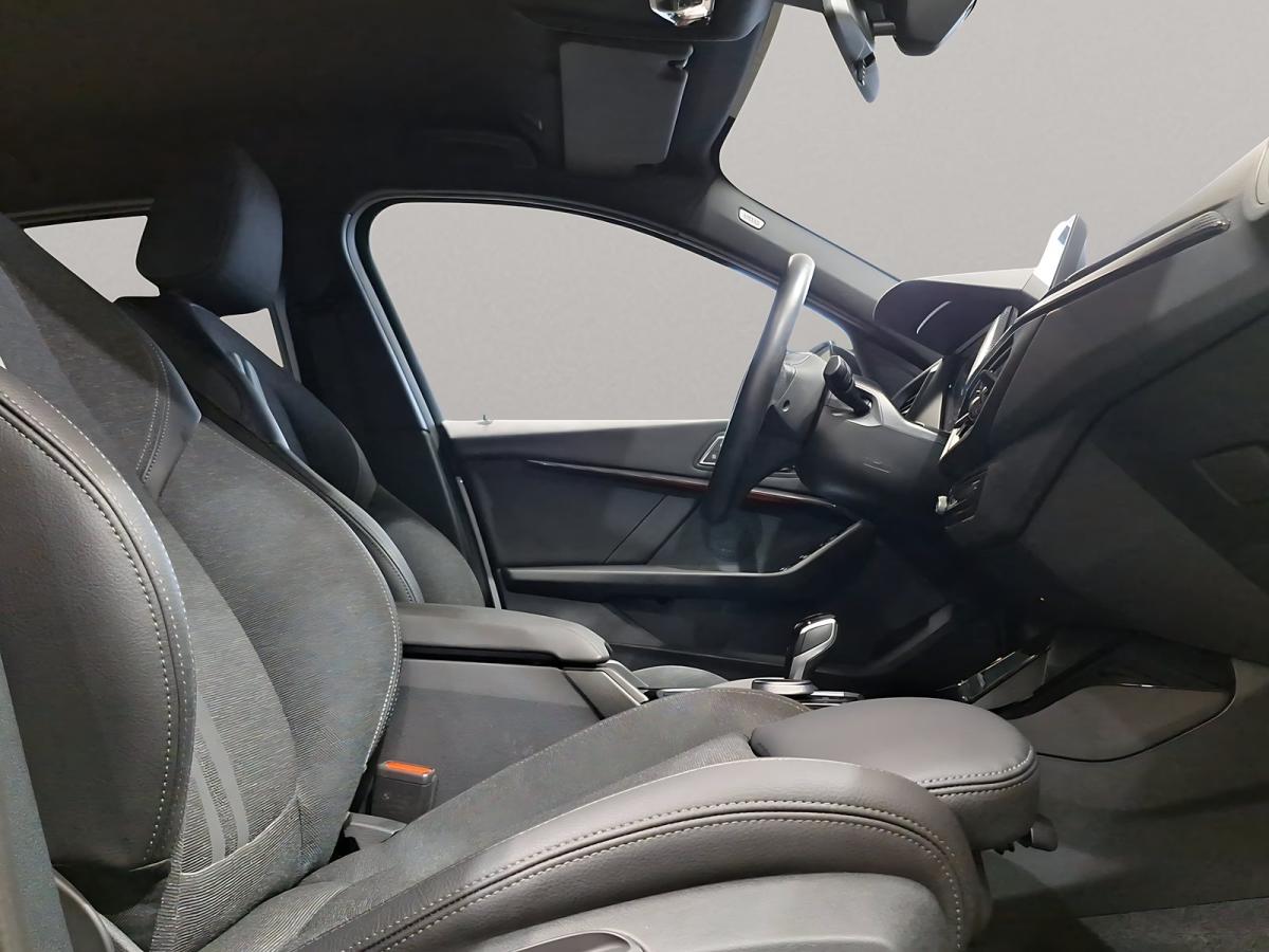 Originalaufnahme des Fahrzeugs Originalaufnahme des Fahrzeugs
