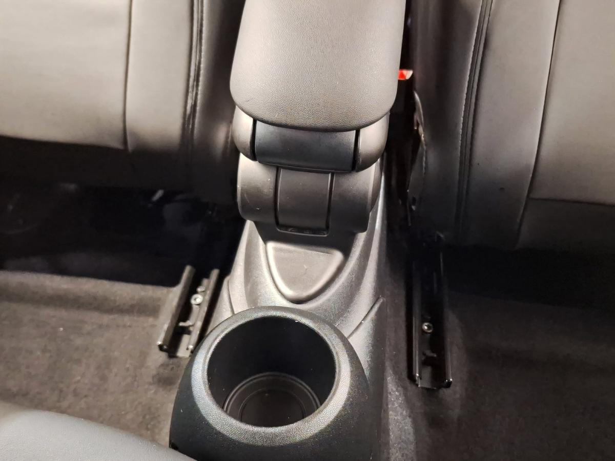 Originalaufnahme des Fahrzeugs Originalaufnahme des Fahrzeugs