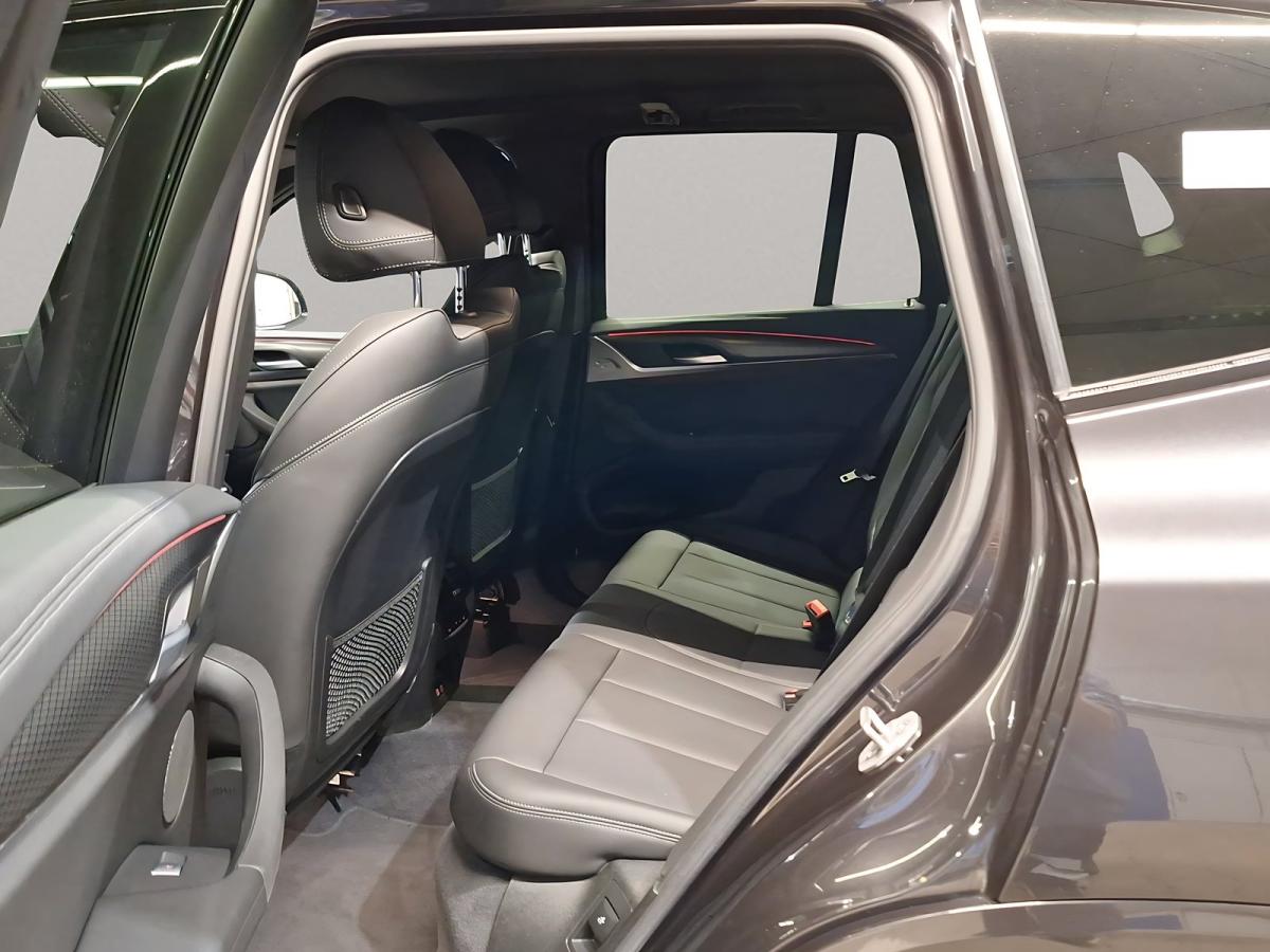 Originalaufnahme des Fahrzeugs Originalaufnahme des Fahrzeugs