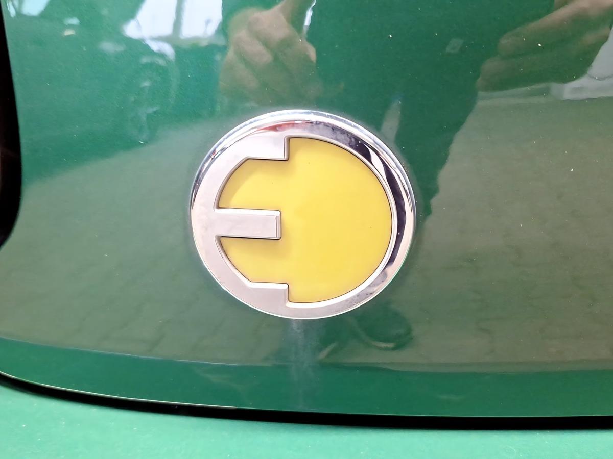 Originalaufnahme des Fahrzeugs Originalaufnahme des Fahrzeugs