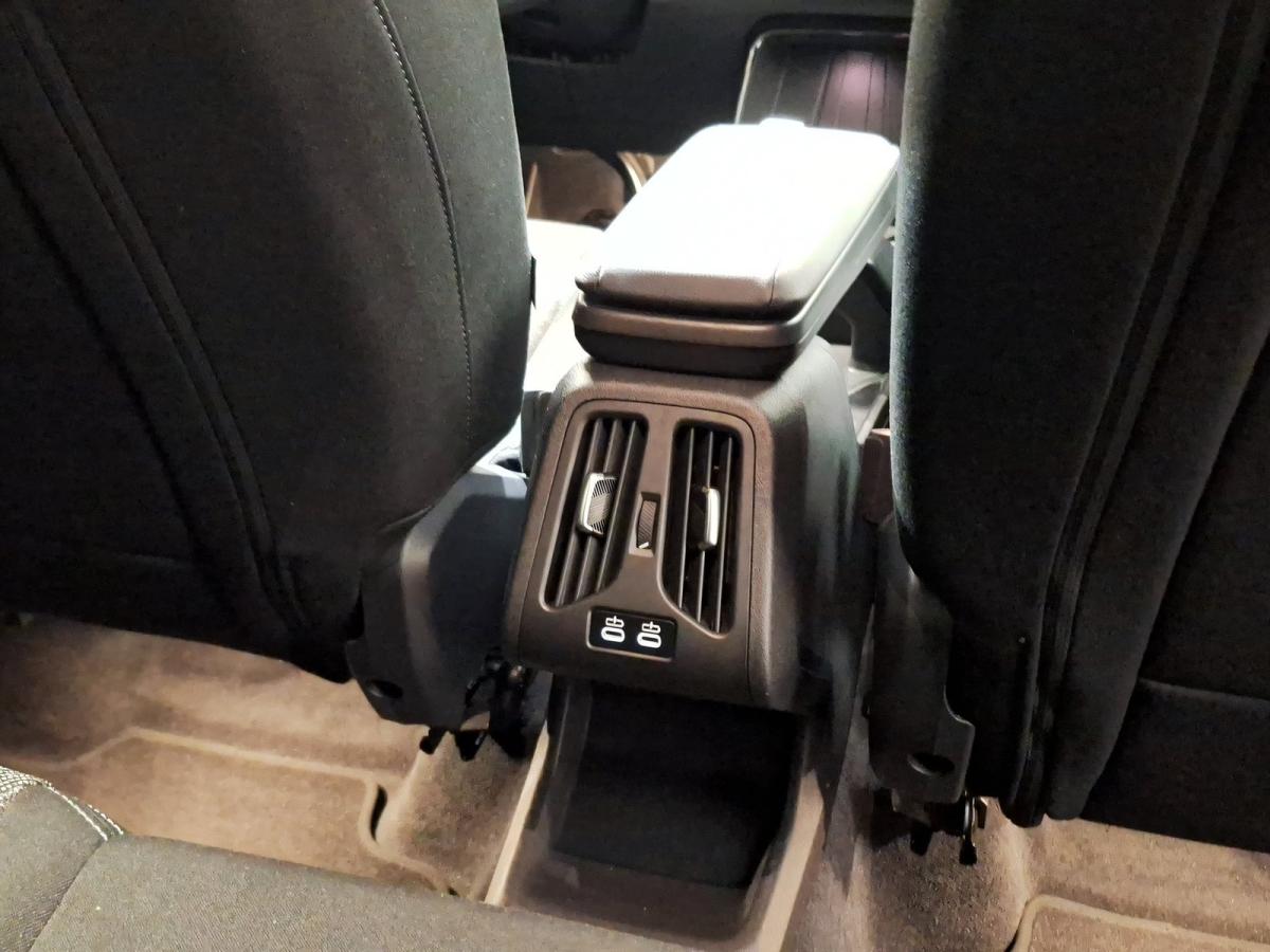 Originalaufnahme des Fahrzeugs Originalaufnahme des Fahrzeugs