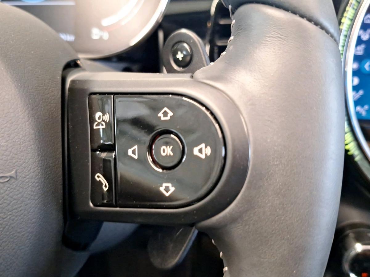 Originalaufnahme des Fahrzeugs Originalaufnahme des Fahrzeugs
