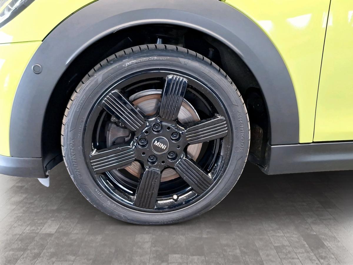 Originalaufnahme des Fahrzeugs Originalaufnahme des Fahrzeugs