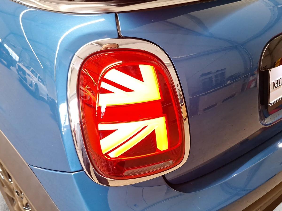 Originalaufnahme des Fahrzeugs Originalaufnahme des Fahrzeugs